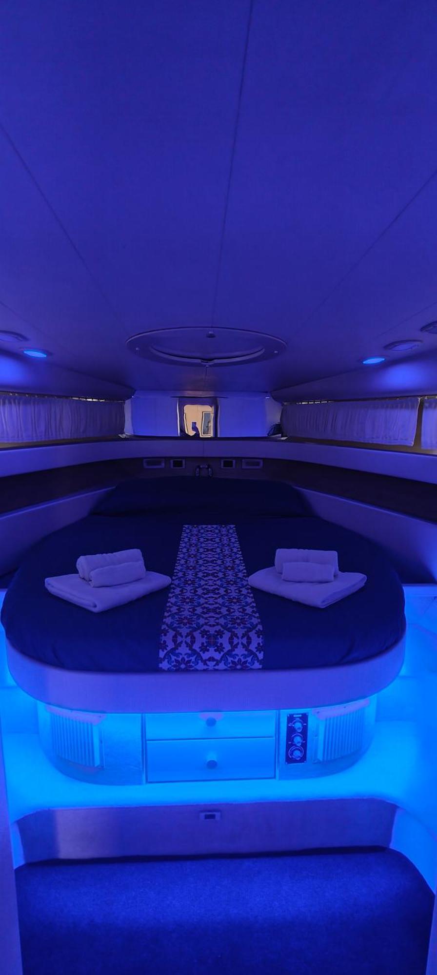 فندق Desire Charming House Boat باليرمو المظهر الخارجي الصورة