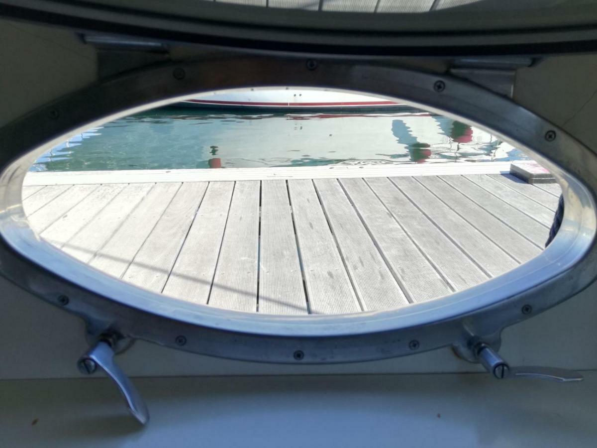 فندق Desire Charming House Boat باليرمو المظهر الخارجي الصورة